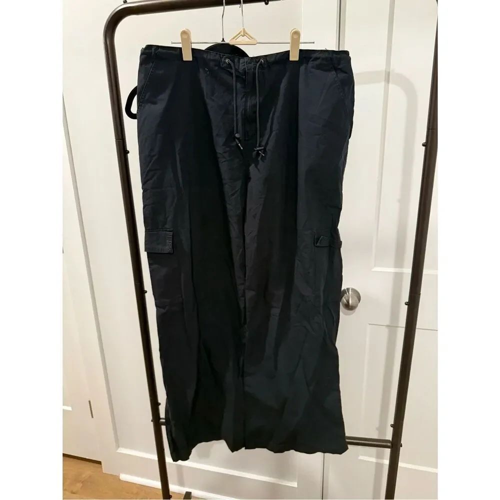 Meshki Black wide leg Cargo Drawstring Pants